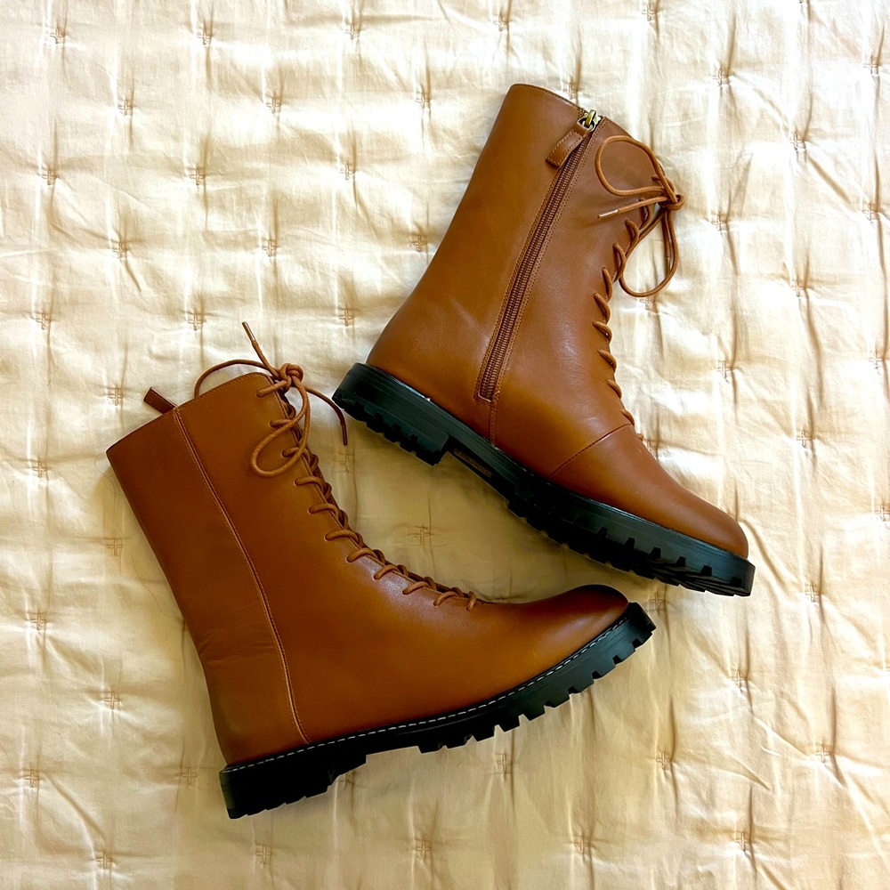 NWOT J. Crew Lace-Up Boots - size 7.5